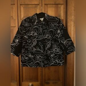 Kim Rodger’s Women’s 16P Cotton Blend Black & White Floral Embroidered Blazer